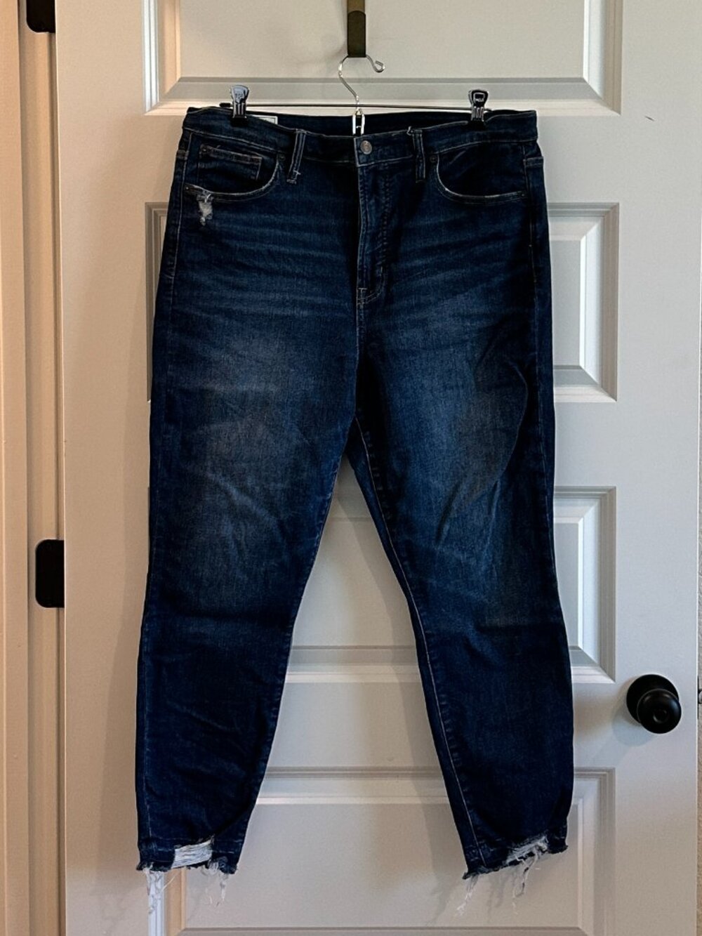 Gap True Skinny Ankle Sky High jeans in size 33 / size 16